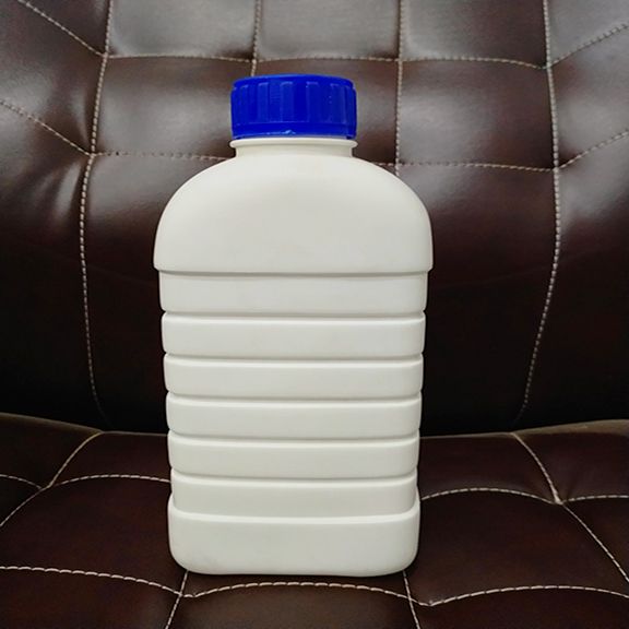 Ribbed bottle